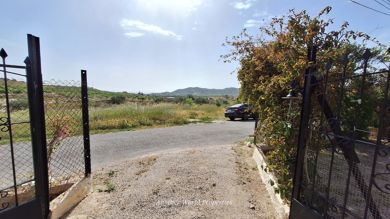 EFML3207L: Country House  in Cartagena