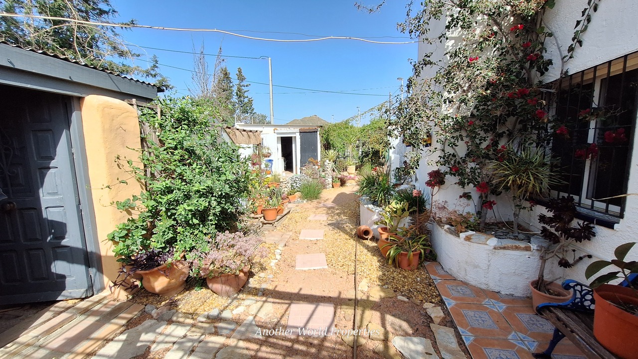 EFML3207L: Country House  in Cartagena